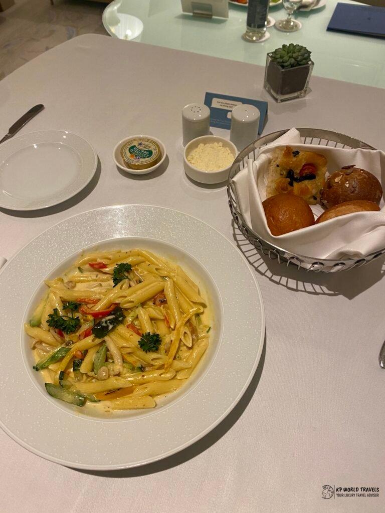 Four Seasons Doha - In Room Dining