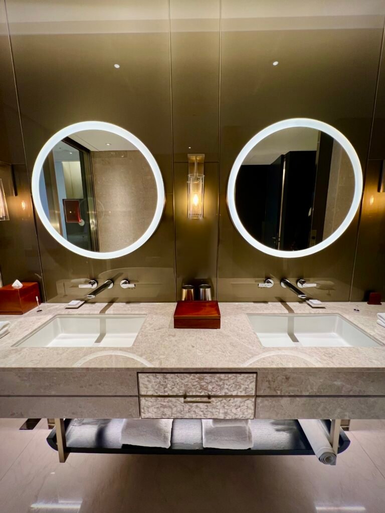 Grand Hyatt Jeju - King City View Room - Bathroom