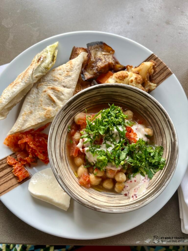 Four Seasons Doha - Breakfast