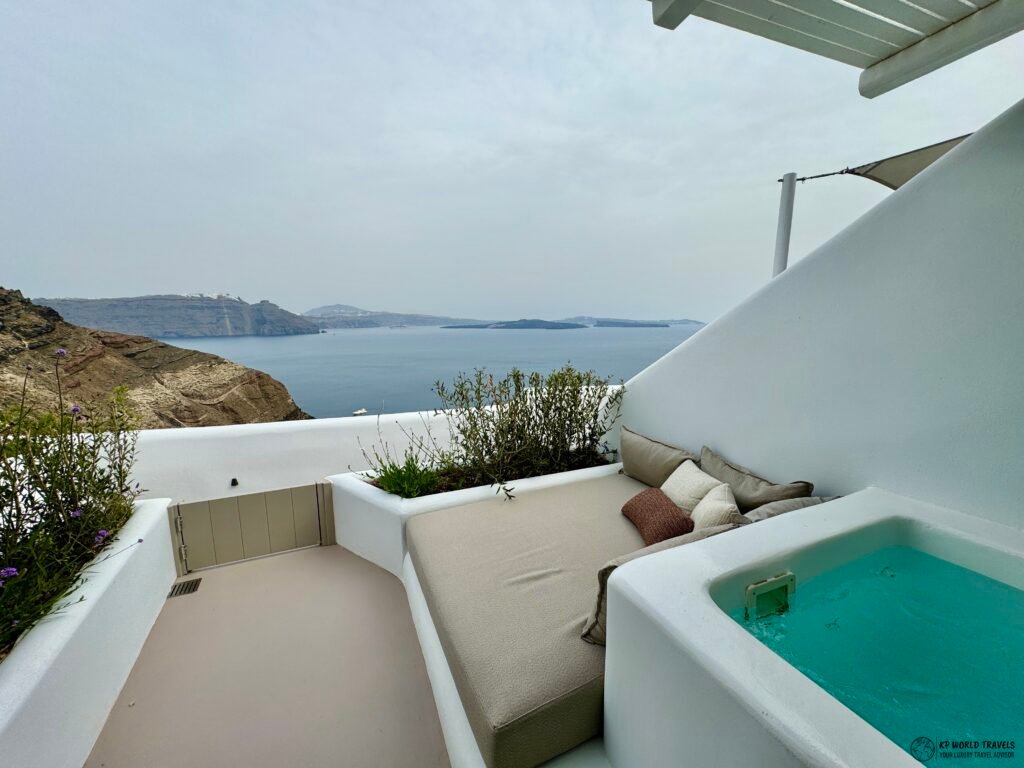 Canaves Ena Superior Suite