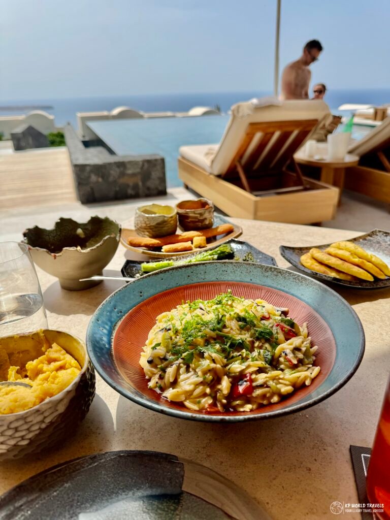 Canaves Epitome Omnia Restaurant