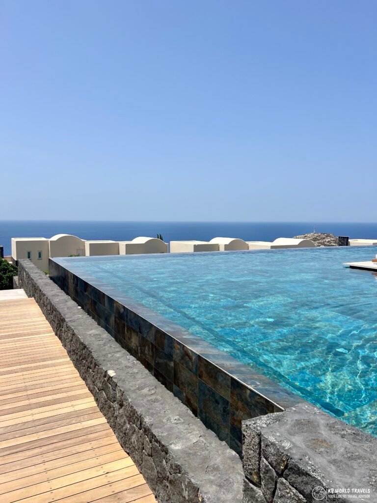 Canaves Epitome Pool