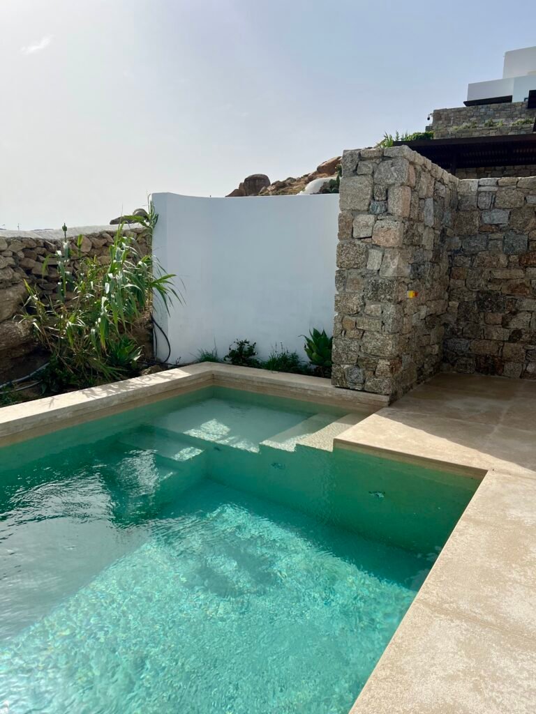 Cali Mykonos Deluxe Junior Suite Private Pool