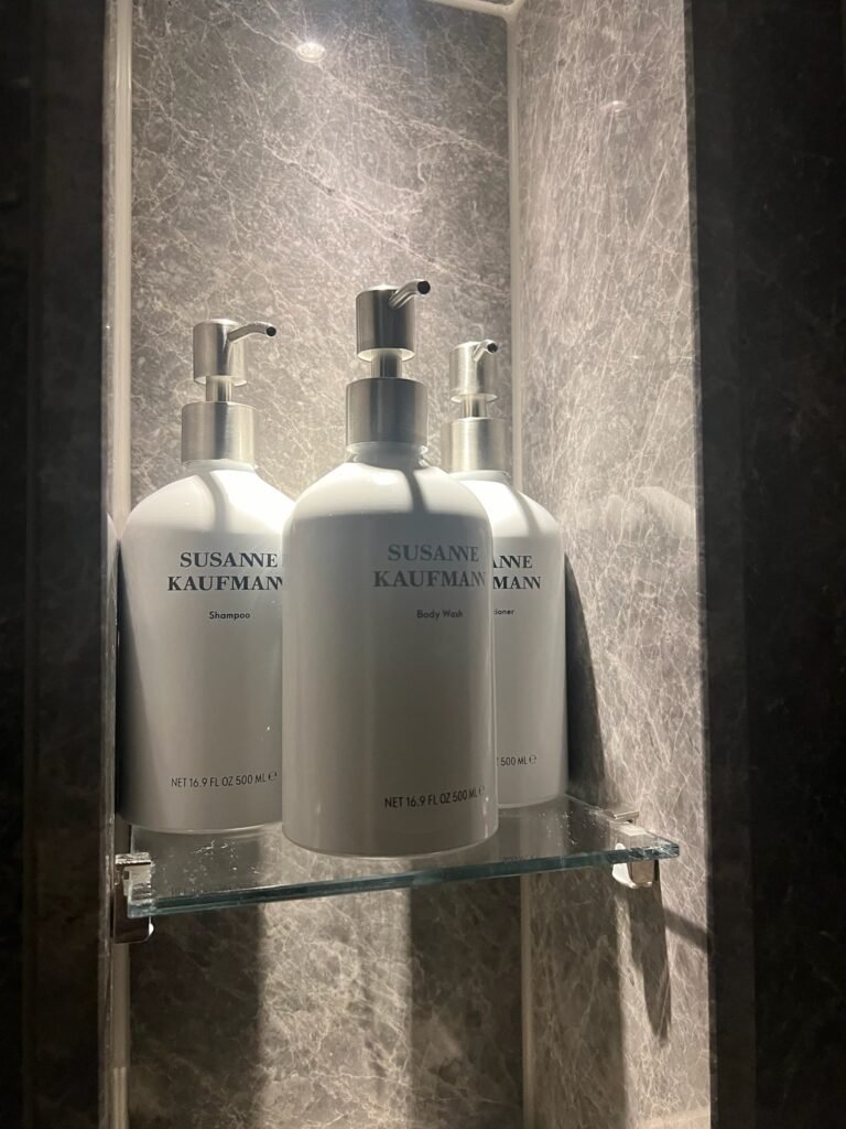 Rosewood Schloss Fuschl Bathroom