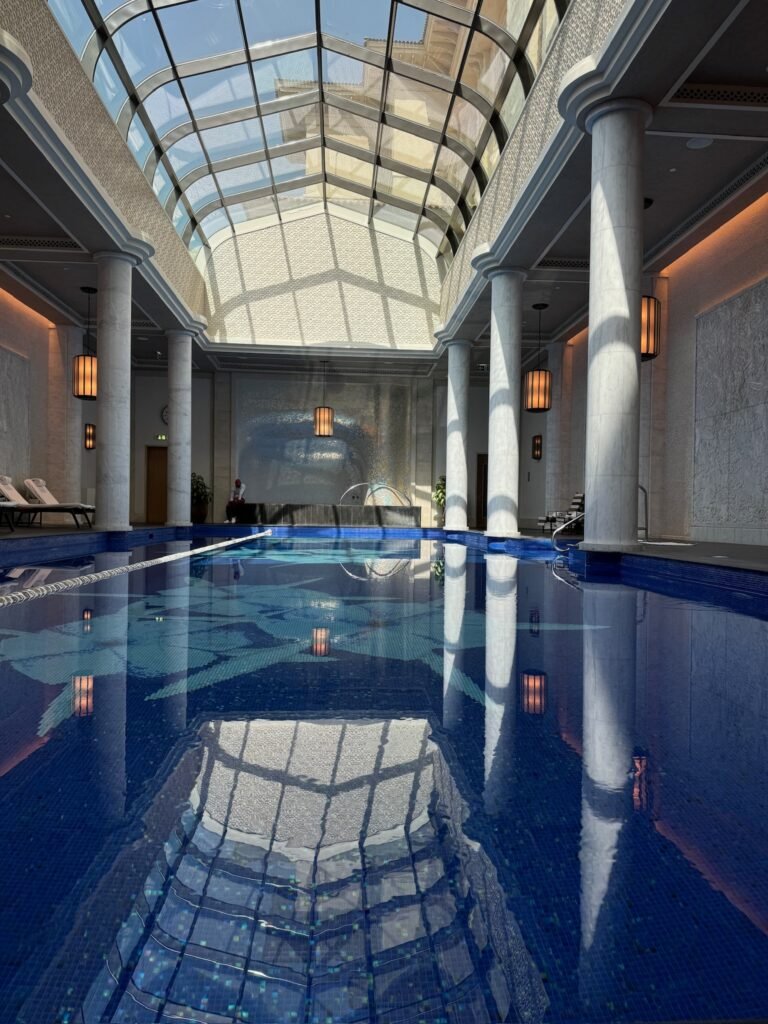 Four Seasons Dubai Jumeirah Indoor Pool