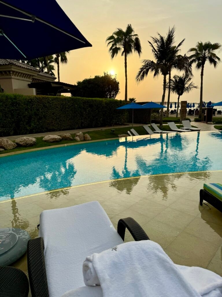Four Seasons Dubai Jumeirah Pool