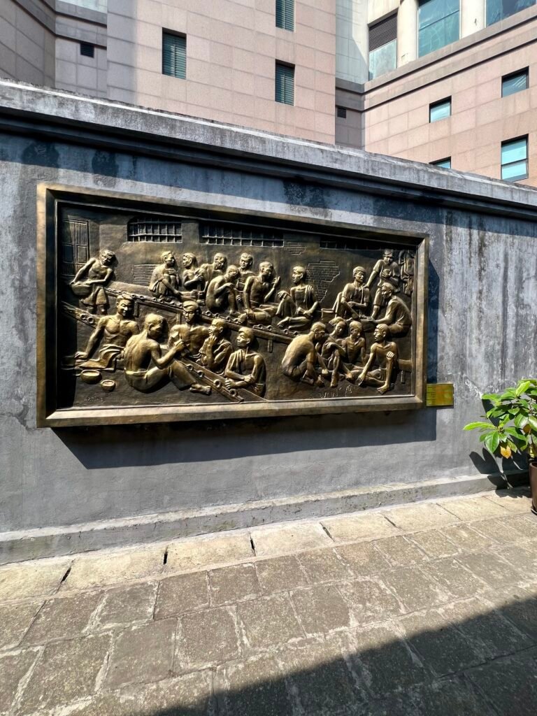 Things to do in Hanoi hoa lo prison