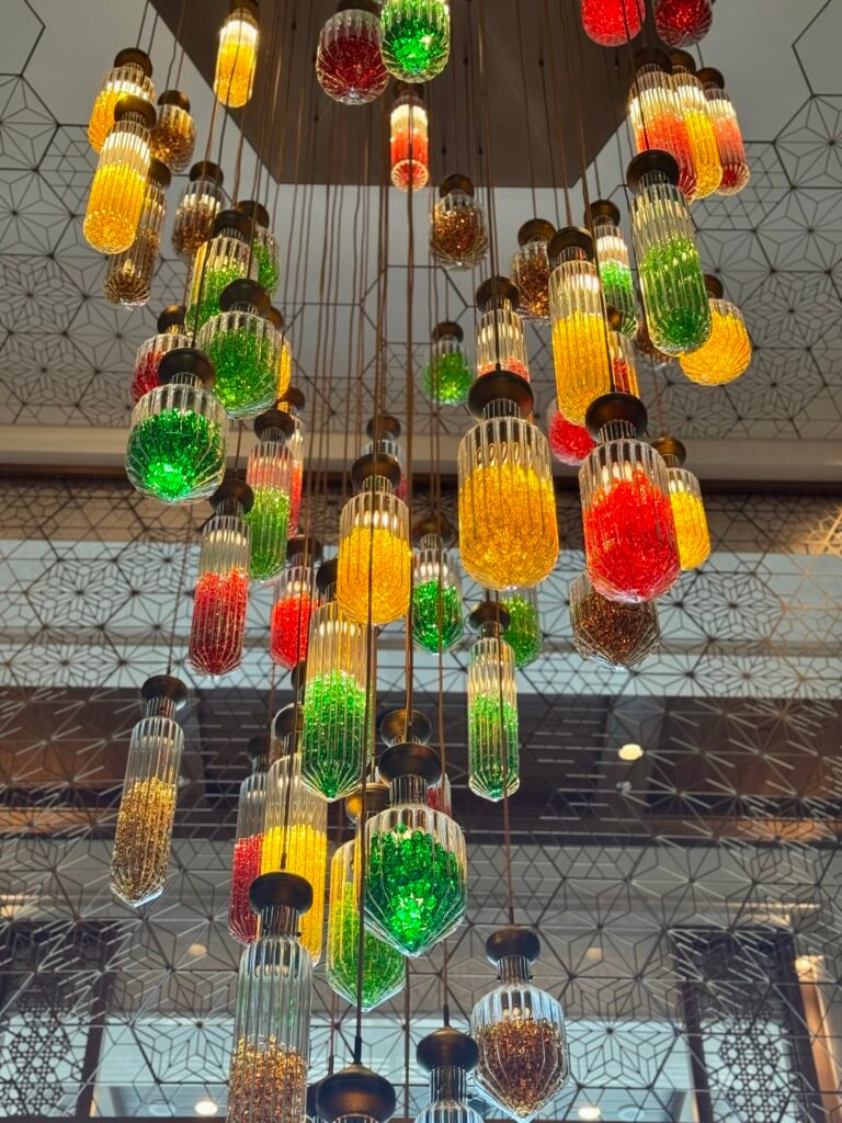 Mandarin Oriental Muscat chandalier
