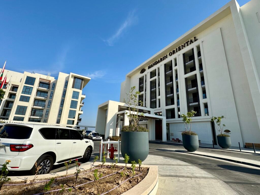 Mandarin Oriental Muscat entrance