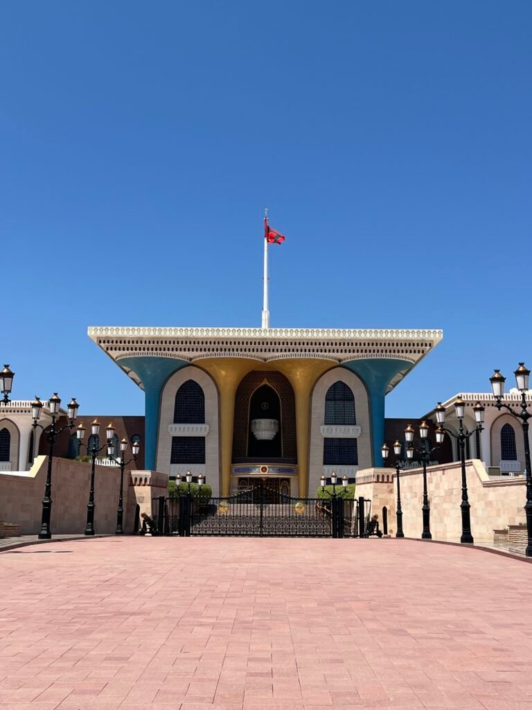things to do in muscat - royal palace