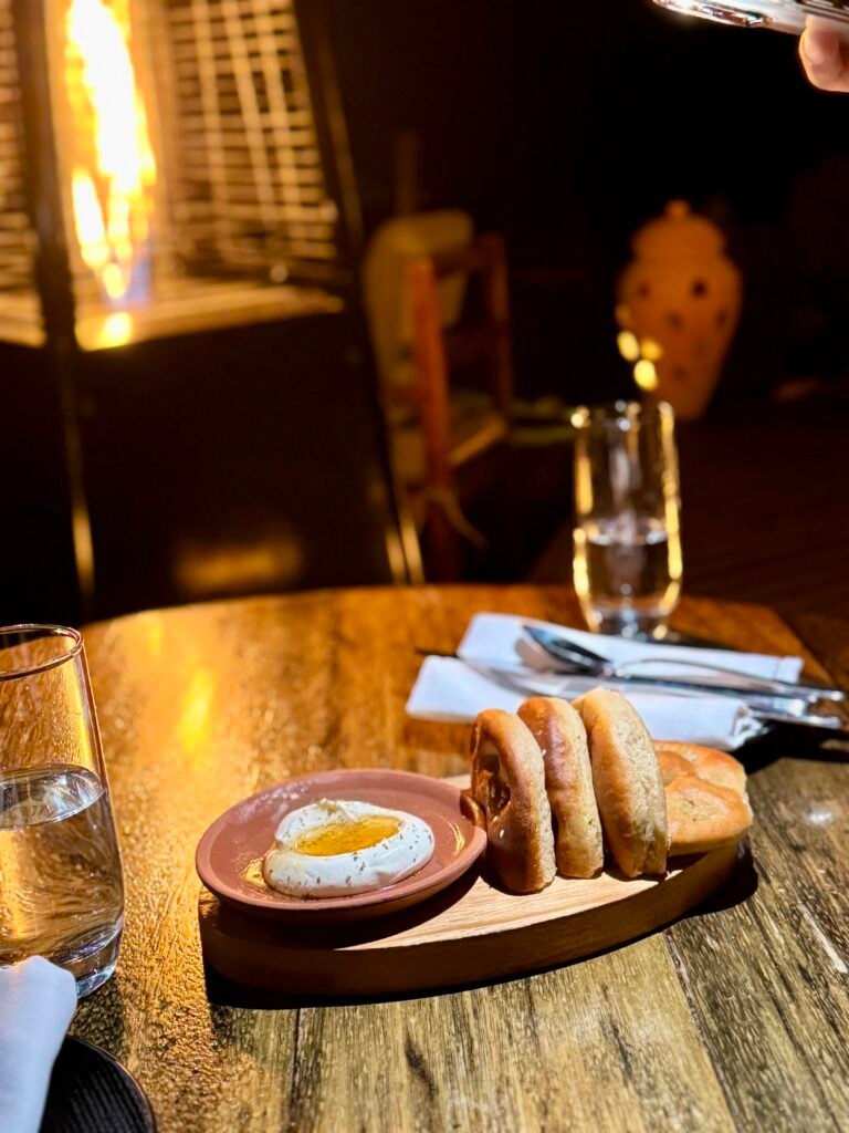 Alila Jabal Akhdar rose lounge dinner