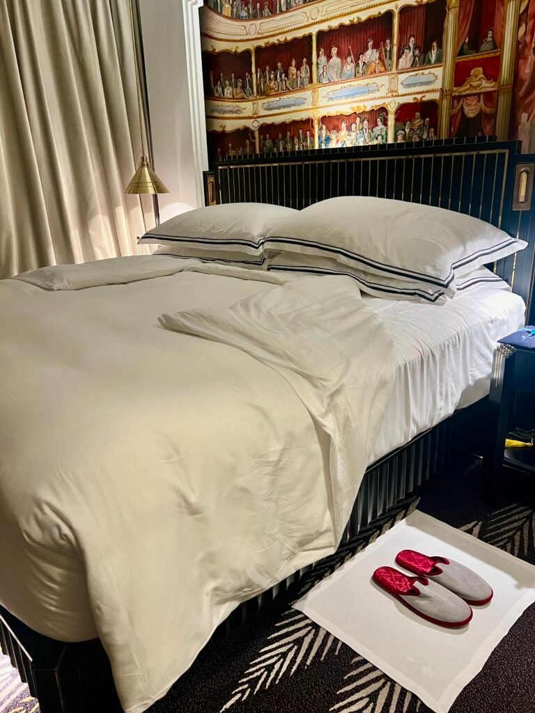Capella Hanoi Turndown service