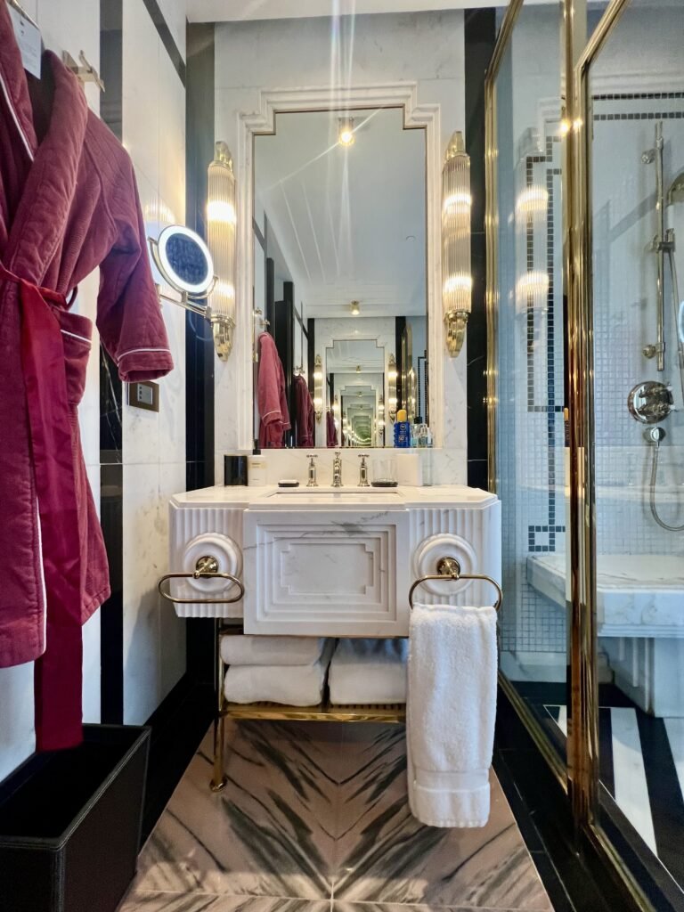 Capella Hanoi Junior Suite Bathroom