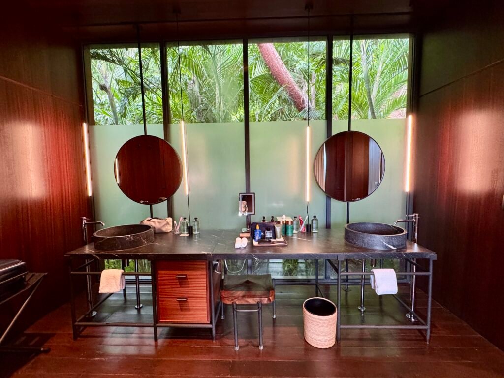 One&Only Mandarina - Ocean Treehouse Bathroom