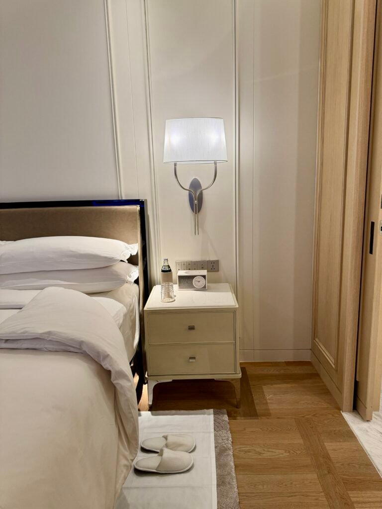 Ritz Carlton Bangkok -Turndown Service