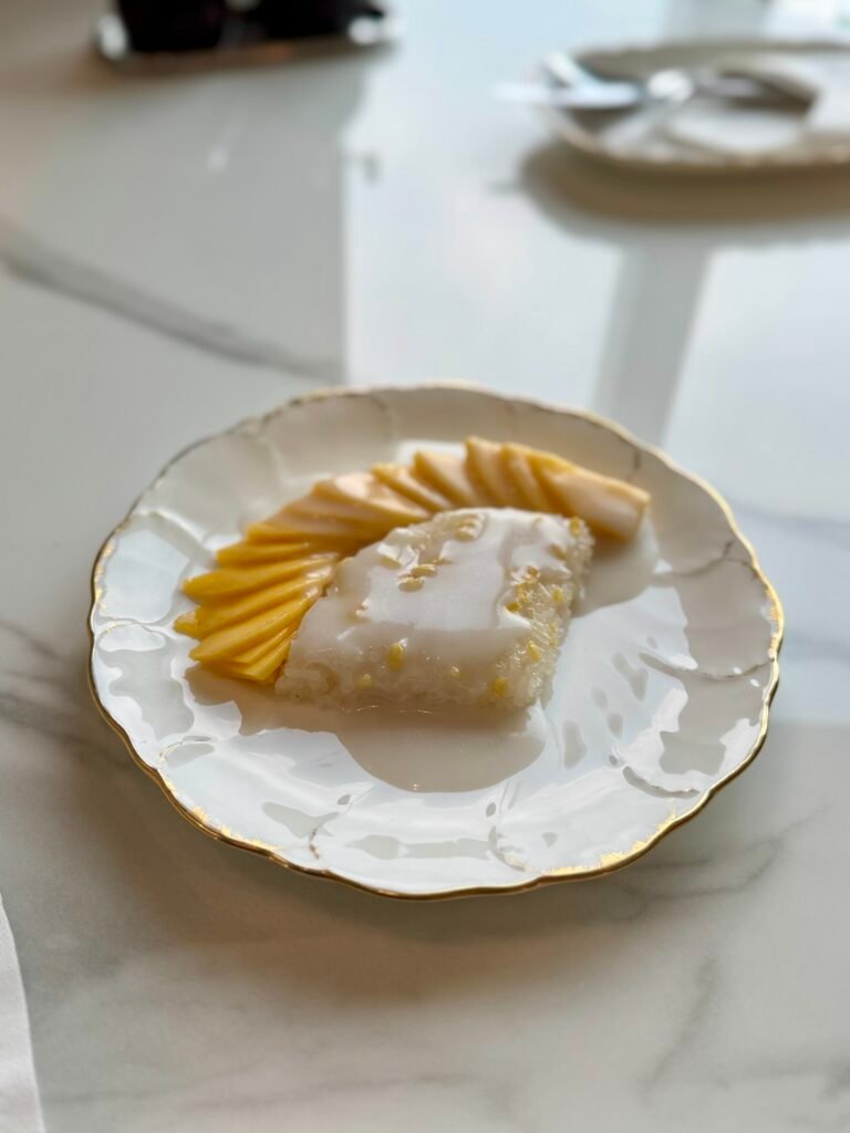 Ritz Carlton Bangkok - Club Lounge