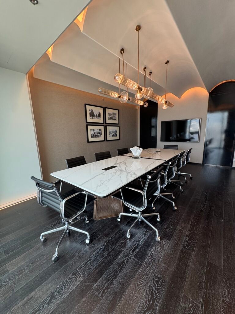 Ritz Carlton Bangkok - Club Lounge