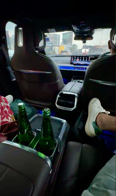 Ritz Carlton Bangkok -Airport Transfer