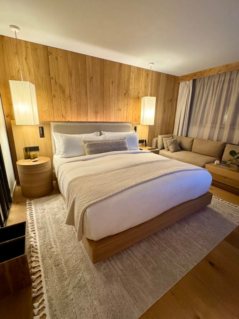 1 hotel copenhagen city king bedroom